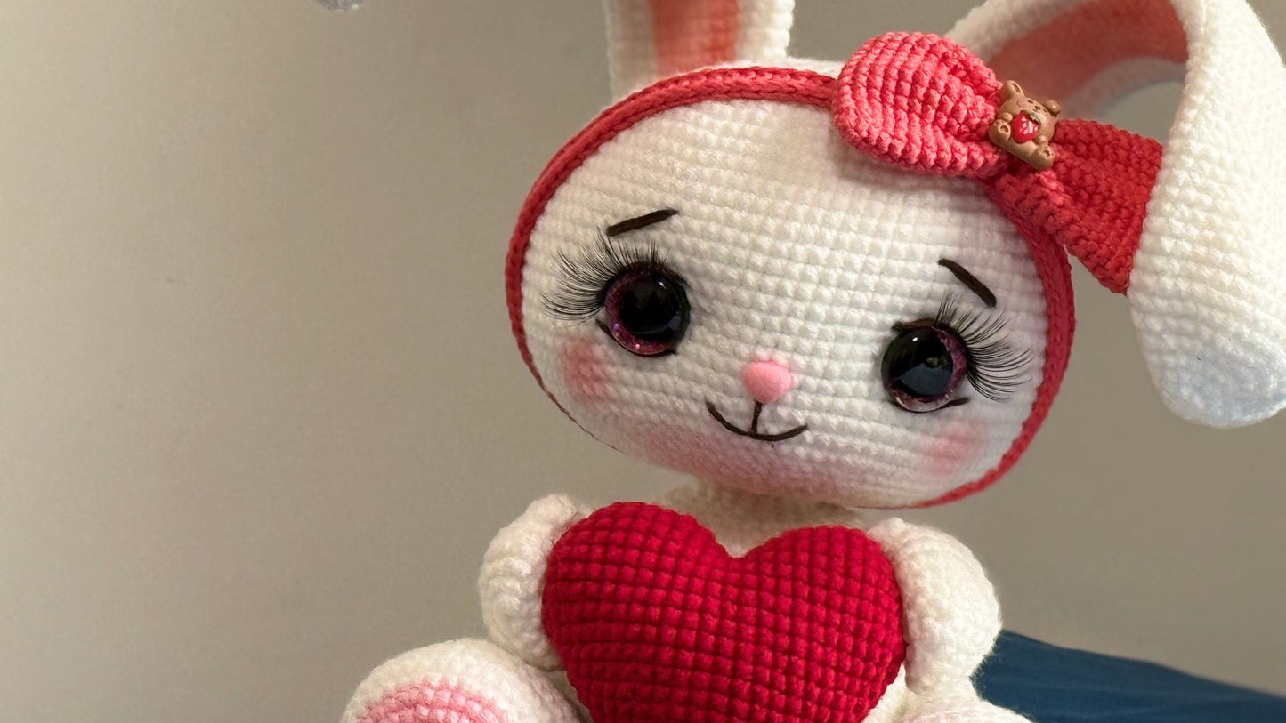Patrón PDF Amigurumi "Coneja Magaly"